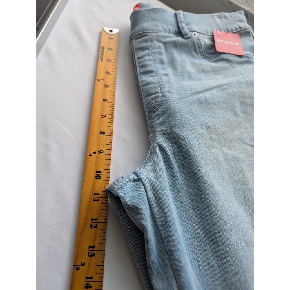 Spanx Flare Jeans Womens Large Light Retro Wash Pull On Shaping Denim New Tags - Picture 9 of 10